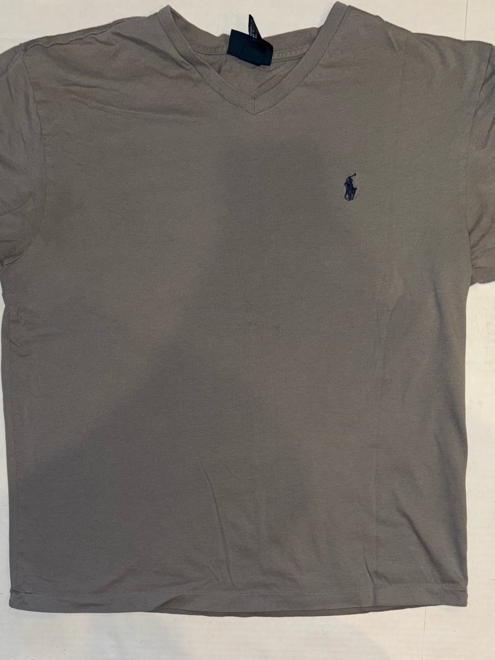 Polo by Ralph Lauren Men’s V‑Neck Tee in Gray with Navy Pony